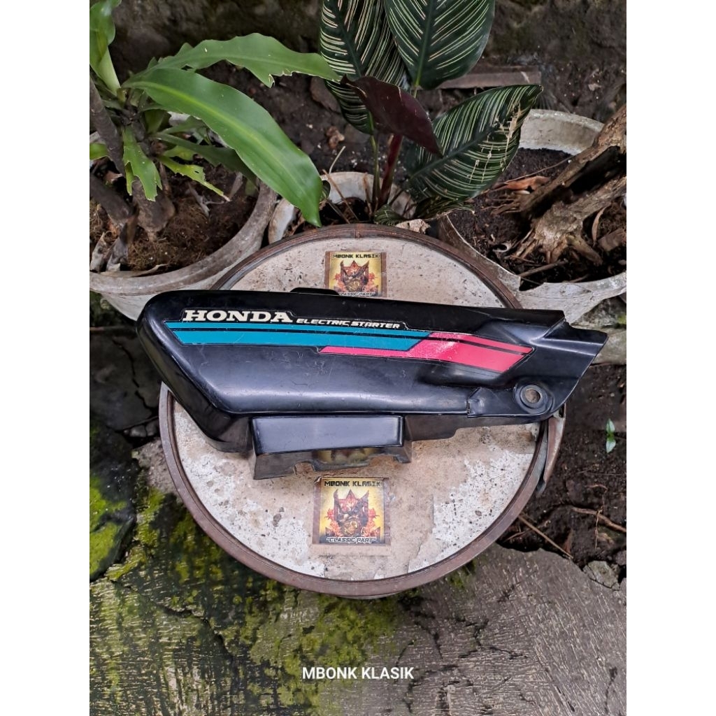 cover tutup aki grand bulus ORIGINAL cover tutup aki honda grand bulus tepong aki honda astrea grand