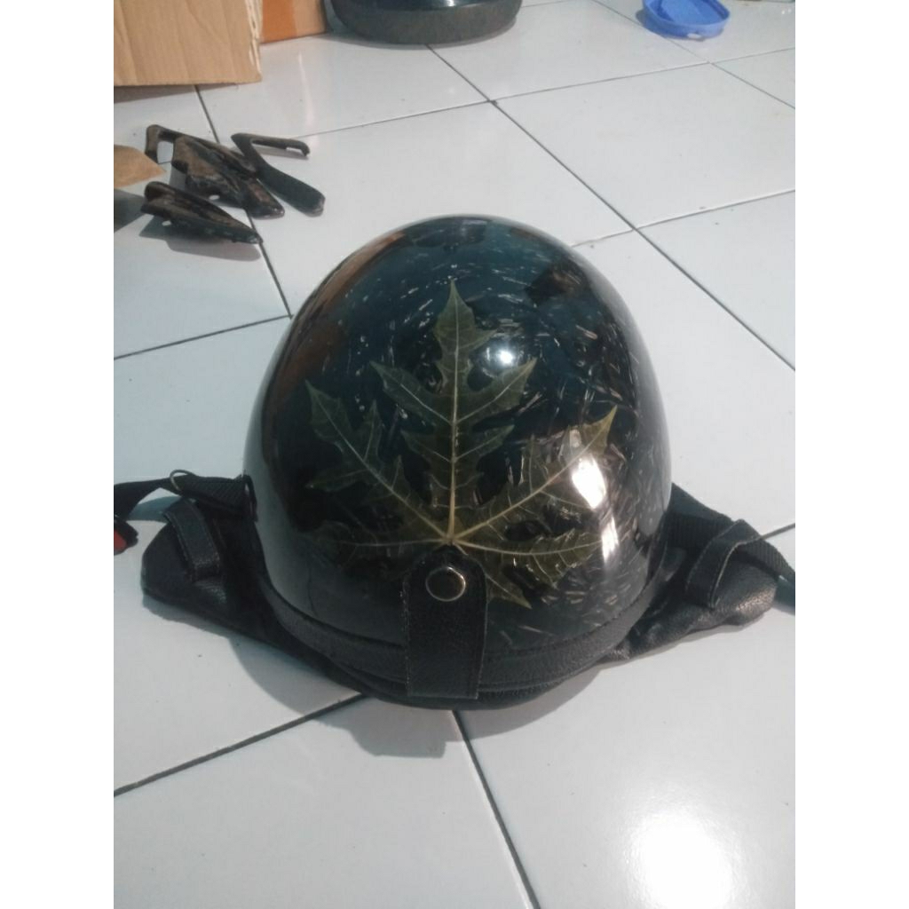 HELM CARBON FORGET