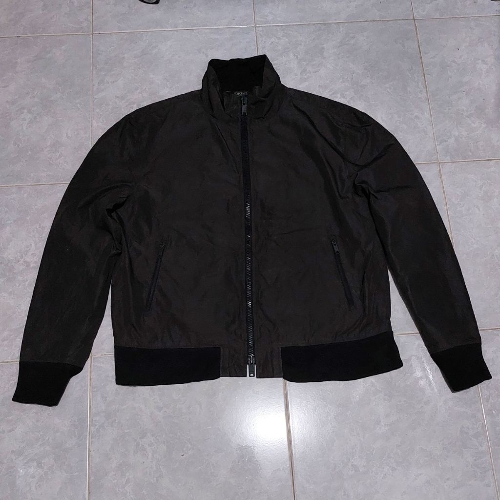 JAKET BOMBER DKNY SIZE XL