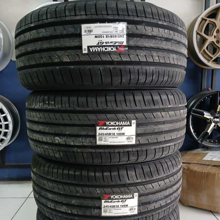 ban mobil 225 45 r18 yokohama bluearth ae51 import japan tahun 2025.  promo ban 225/45 R18 yokohama