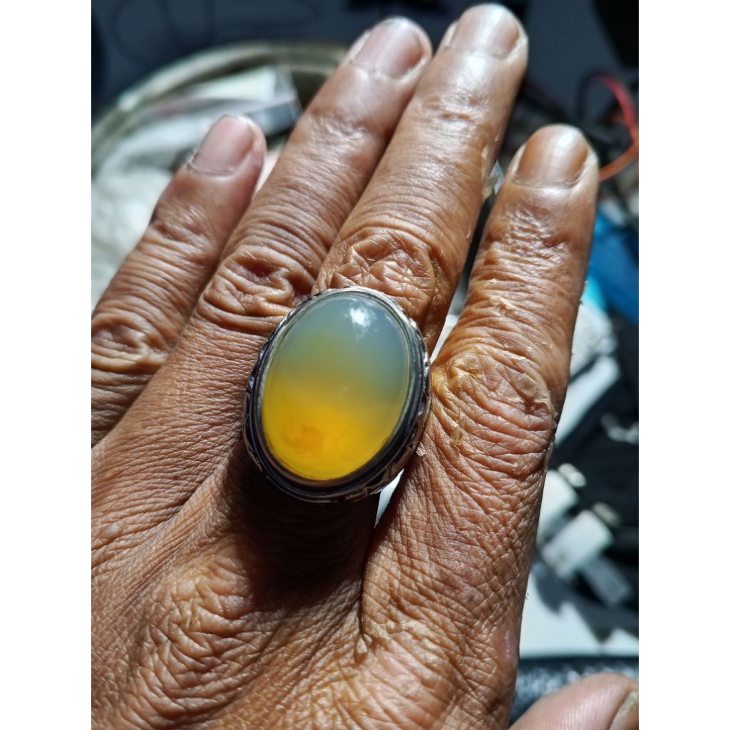 Batu anggur klasik Baturaja