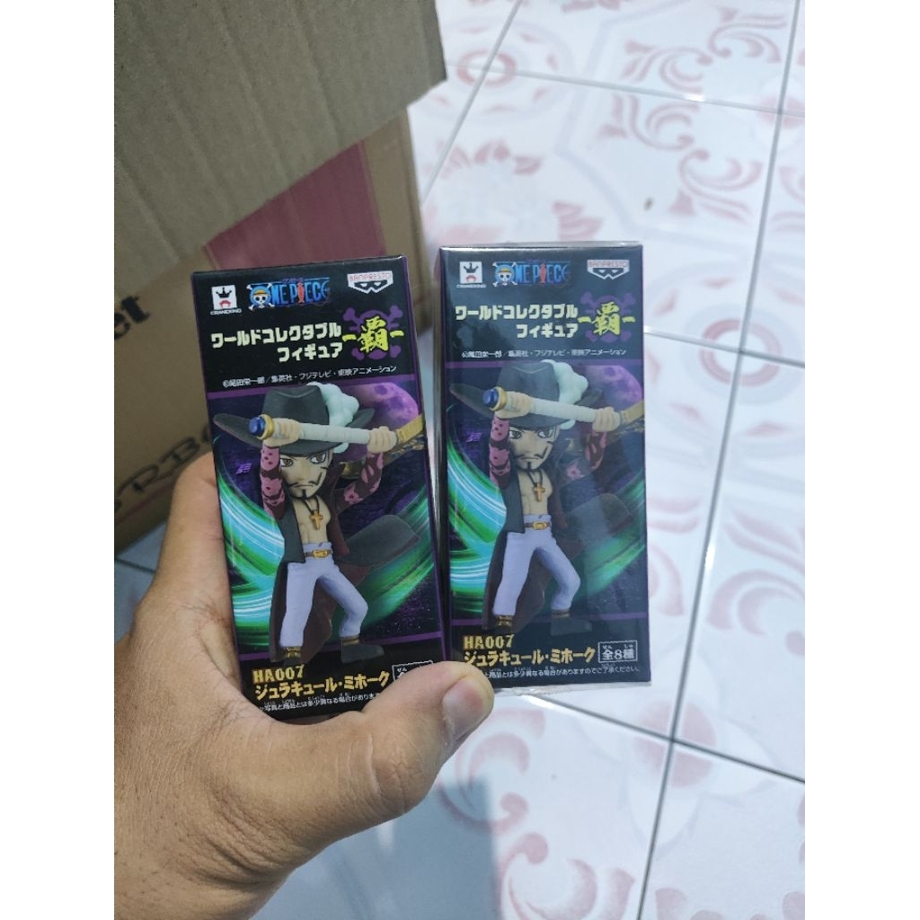 Wcf Dracule Mihawk original banpresto figure