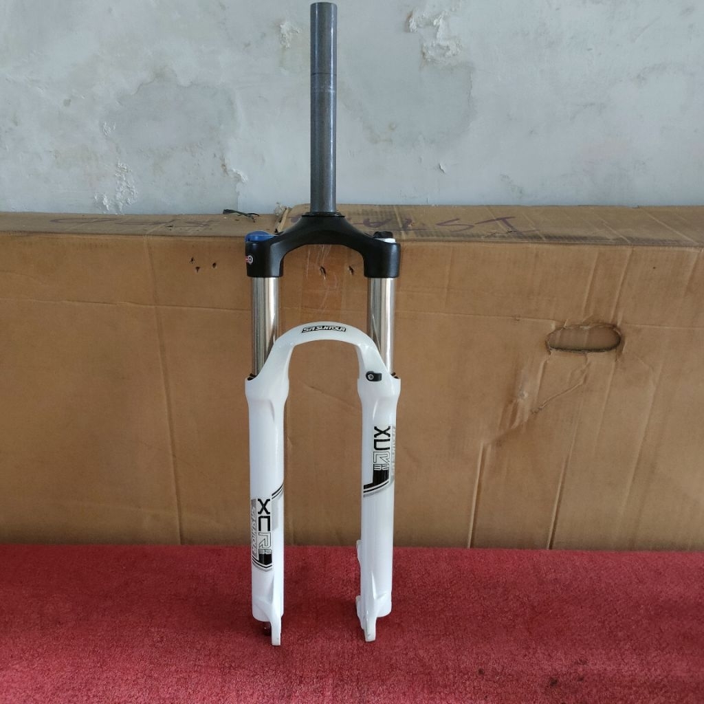 Fork 26 inch Suntour XCR 32 Air
