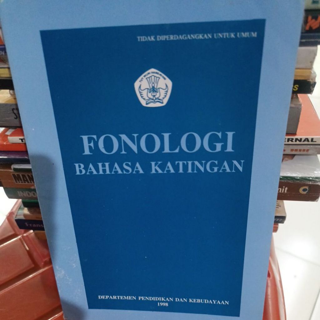 FONOLOGI BAHASA KATINGAN