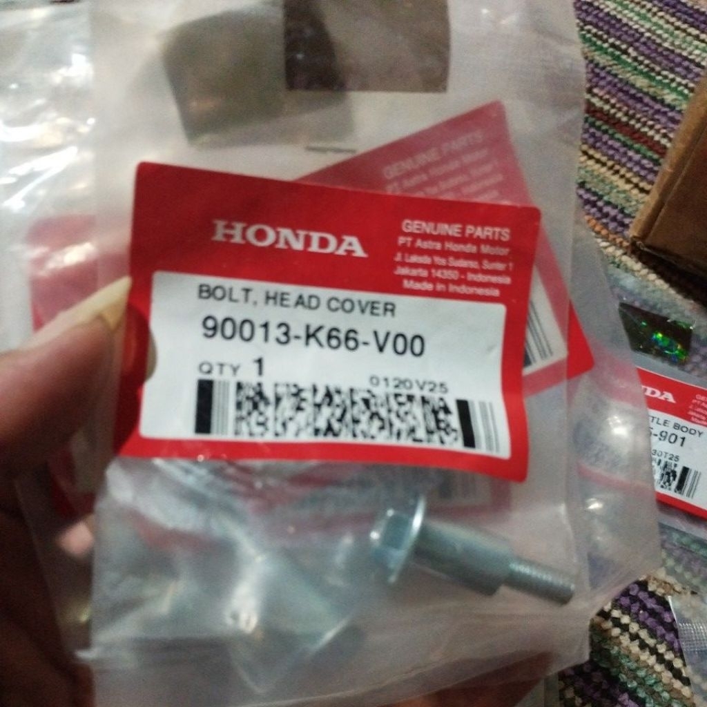 Bolt Head Cover Honda Vario 125 eSP K60R Original Ahm 90013-K66-V00