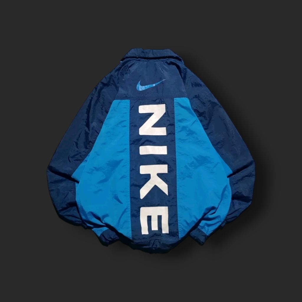 WB Nike Vintage big logo