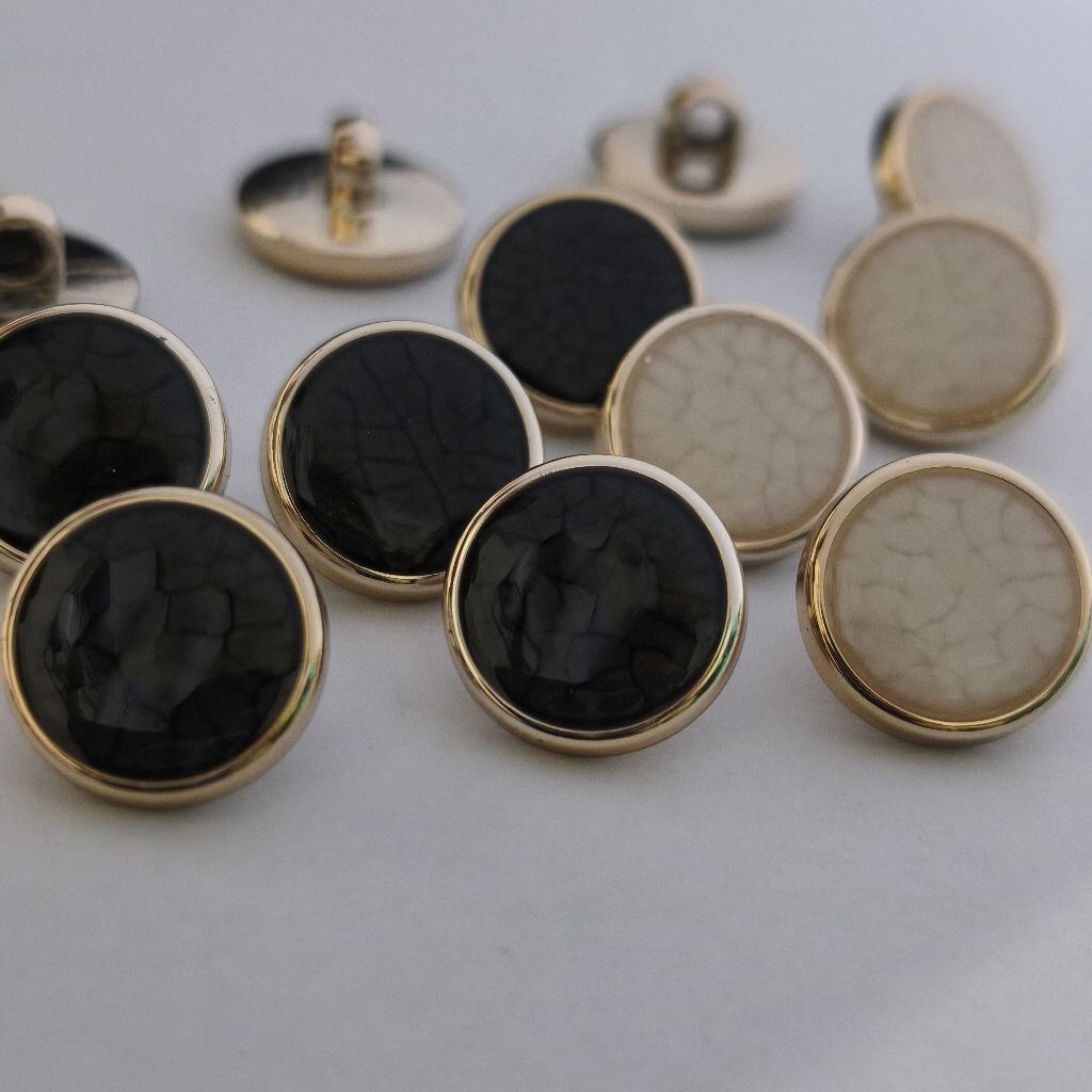 50 Pcs Kancing Mutiara Hias  Mewah Abstack Marmer Bulat Putih Hitam  24L 1,5 CENTIMETER