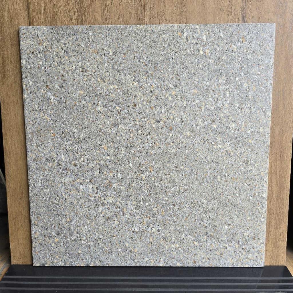 Keramik Lantai Teras / Garasi 50x50 ZENIX BEIGE