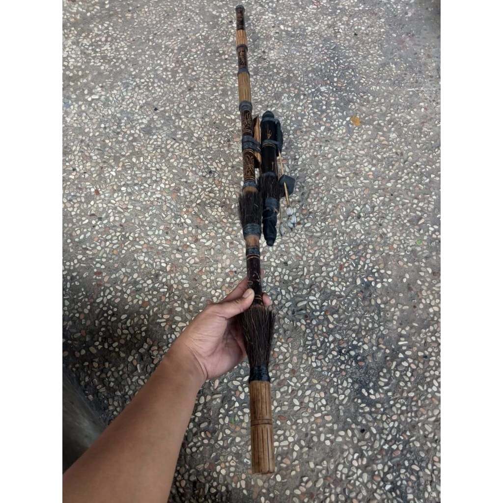 Sumpit tulup khas Dayak bisa buat pajangan/bisa buat berburu