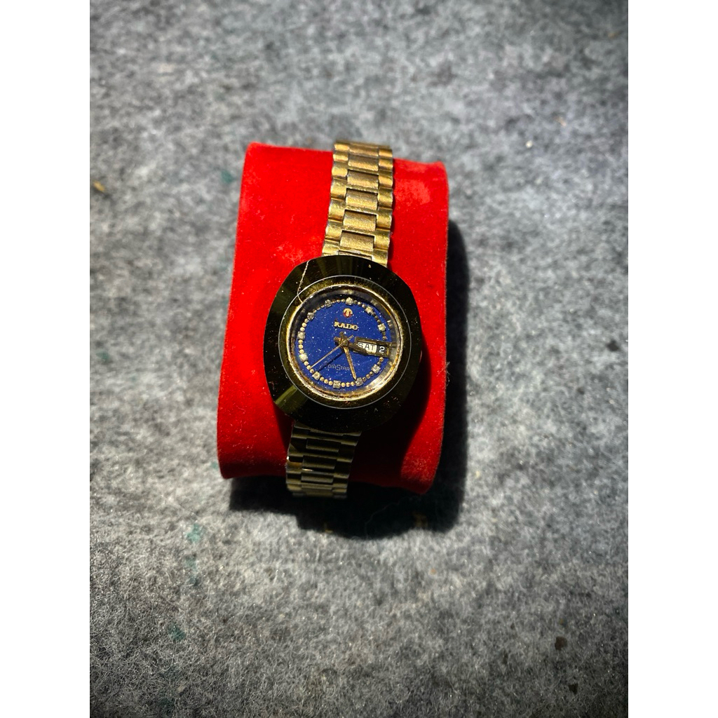 Jam tangan Rado diastar