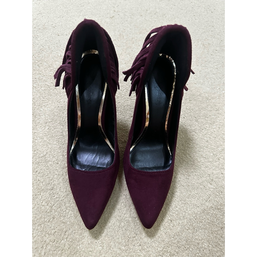 sepatu heels koboi warna merah maroon