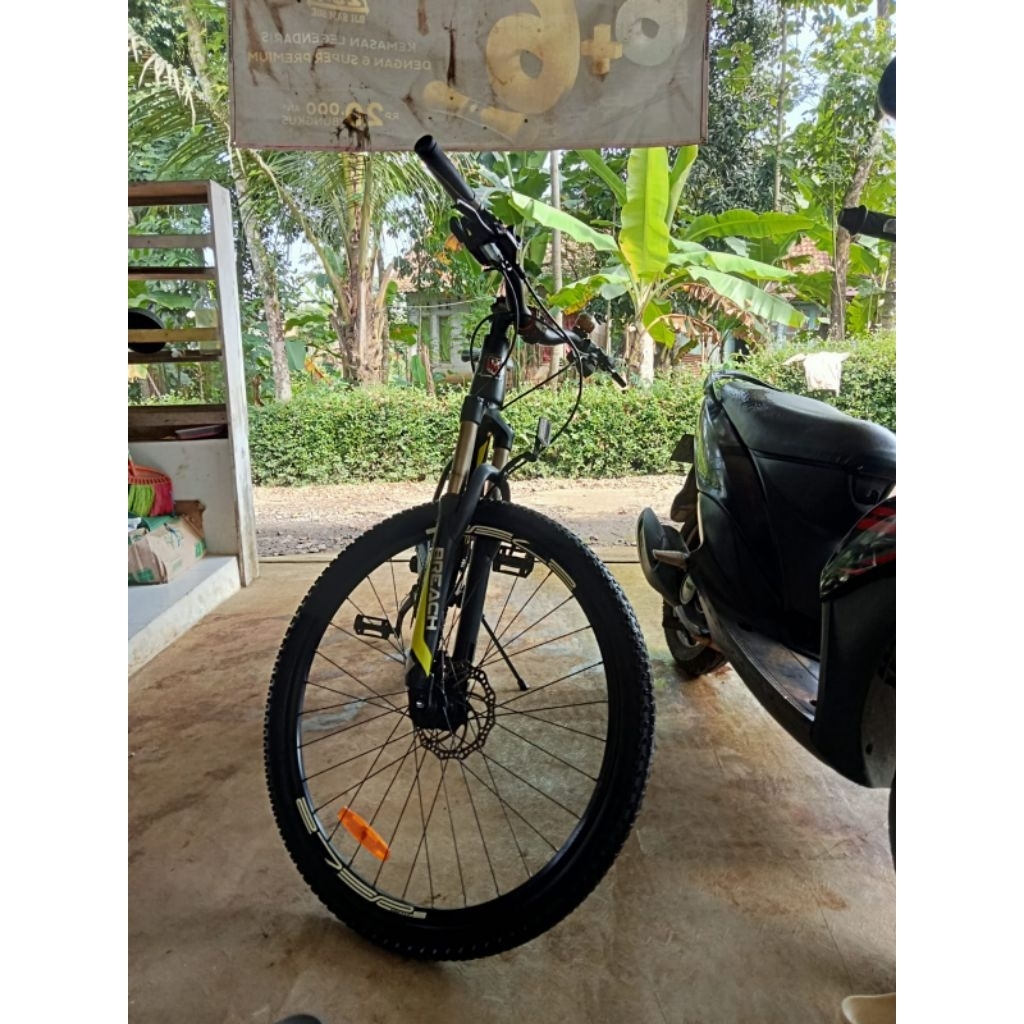 sepeda gunung UNITED DETROIT 2.OO Full Upgrade