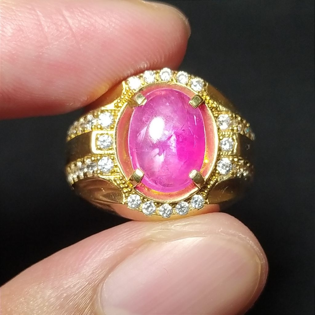 Natural ruby Burma // delima mirah birma // ruby birma kristal // delima belang ruby burma