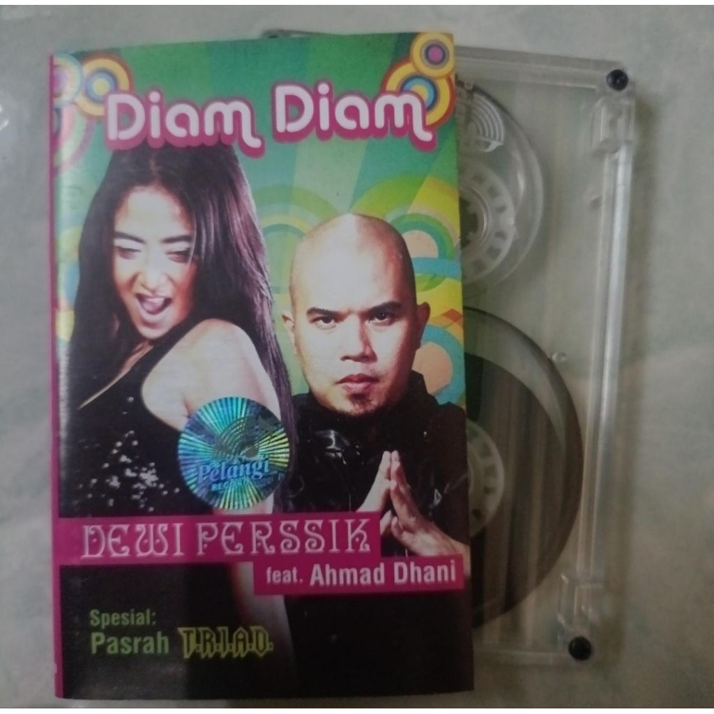 kaset dewi persik