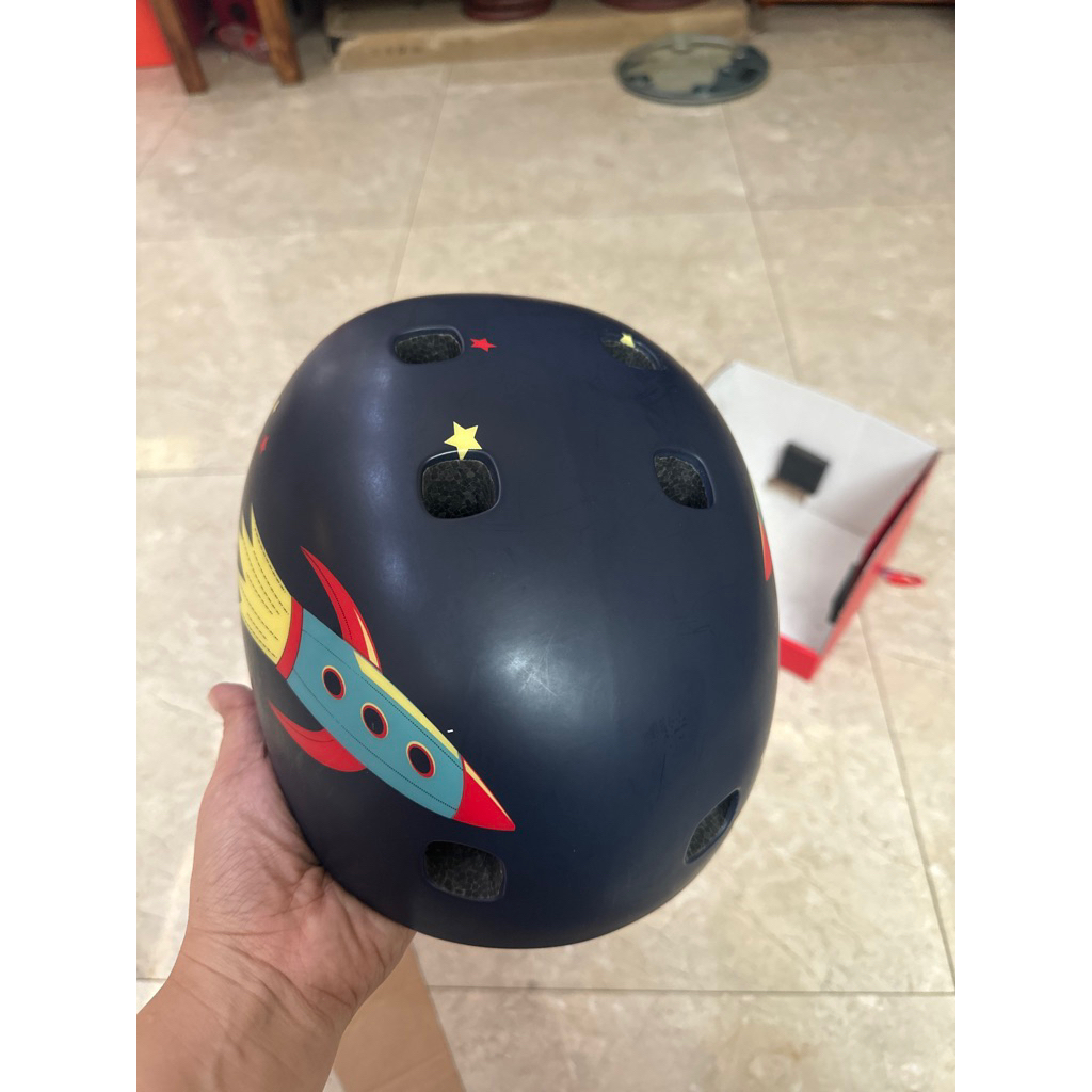 Helmet scooter m-cro