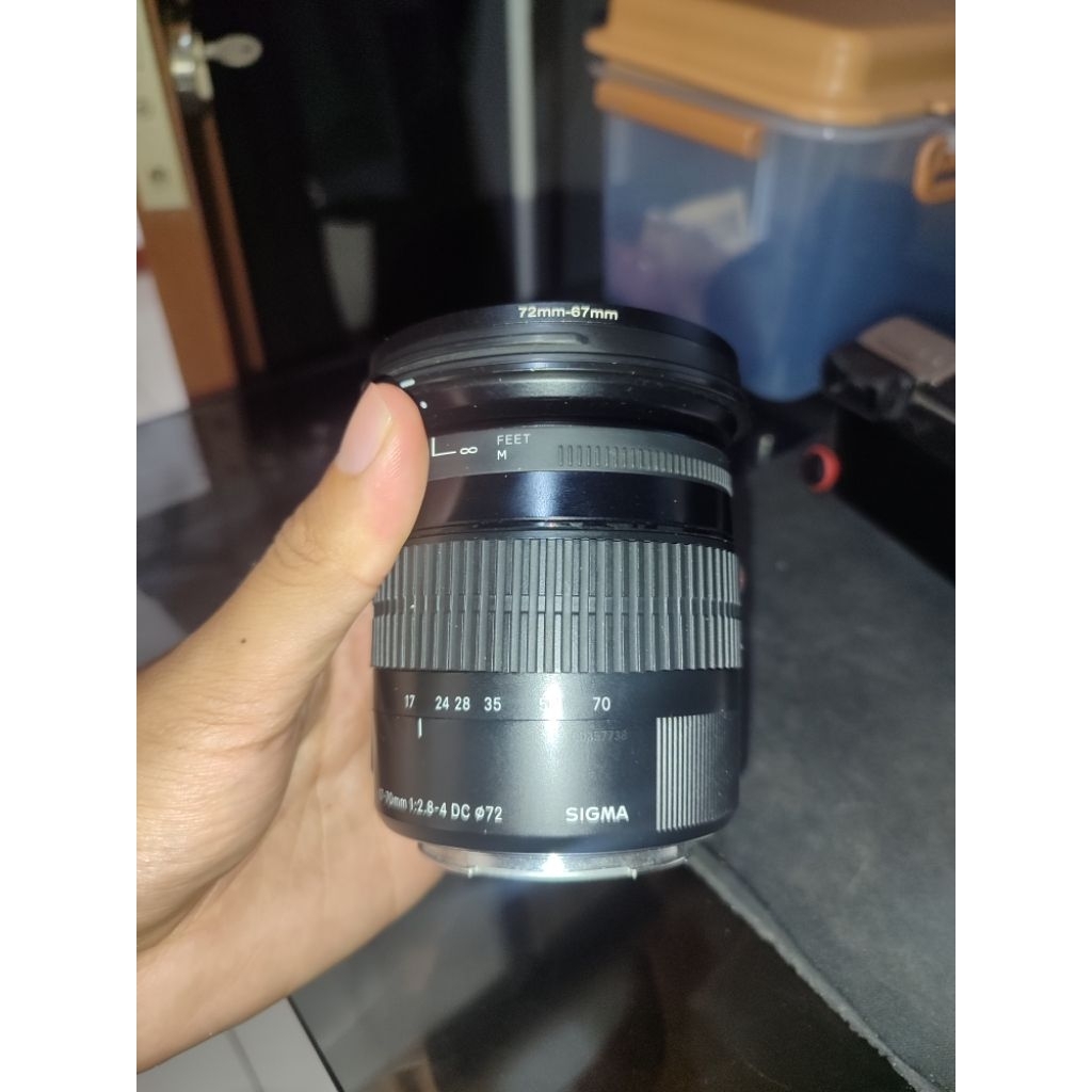 Lensa sigma 17-70mm f2.8-4 macro canon (minus)