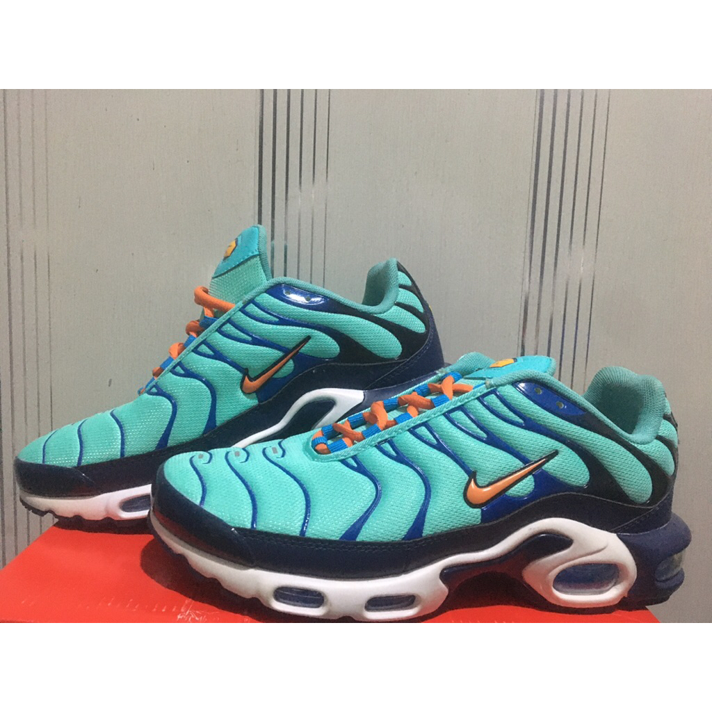 Nike Tn Air Like New