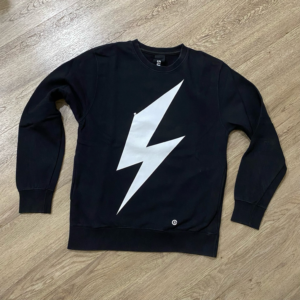 Crewneck bukan hoodie Supercomma B