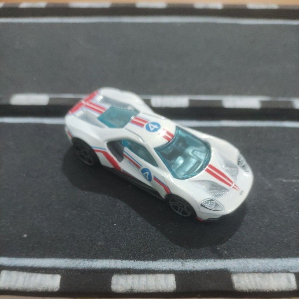 Hotwheels Ford GT Loose Putih
