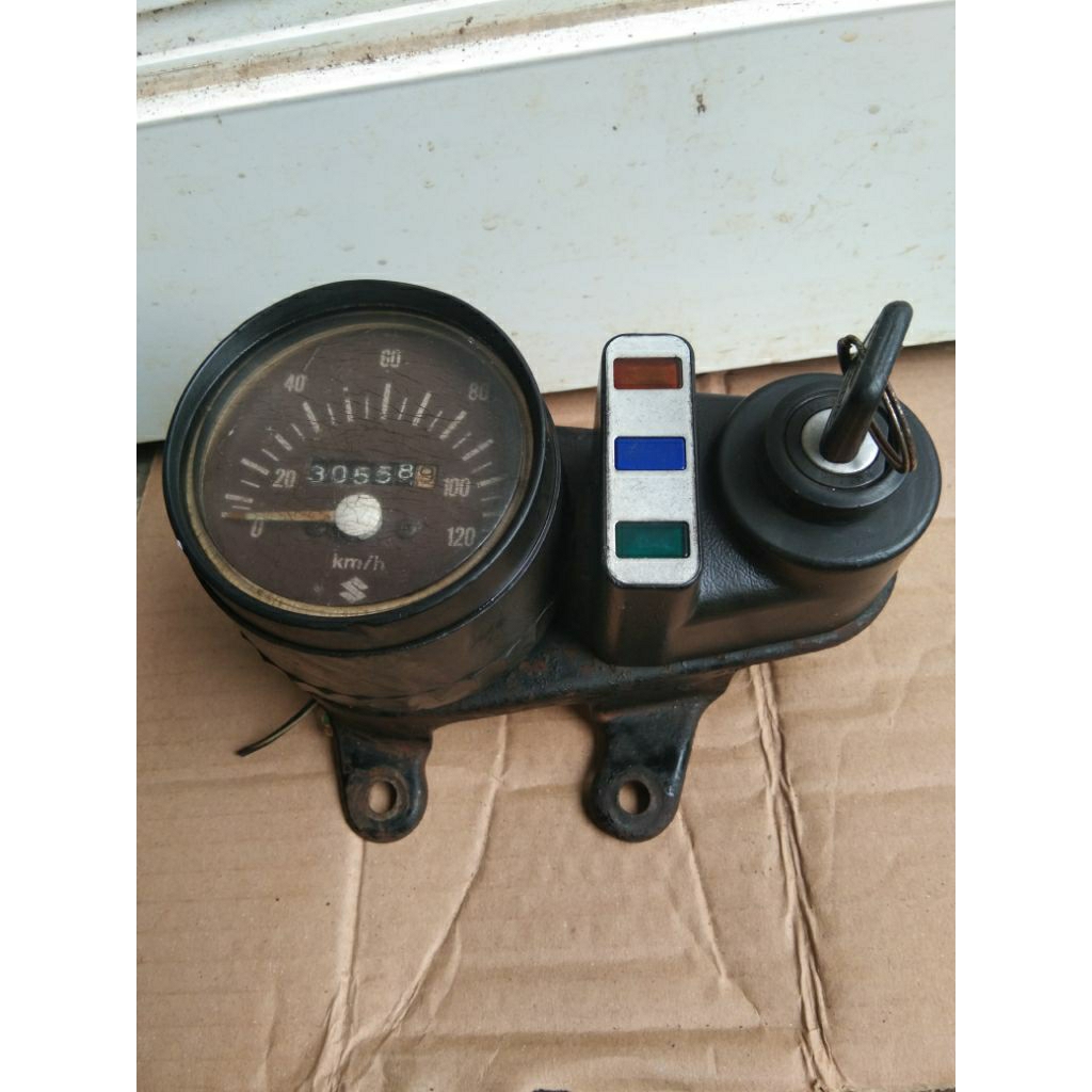 speedometer suzuki a100 a7