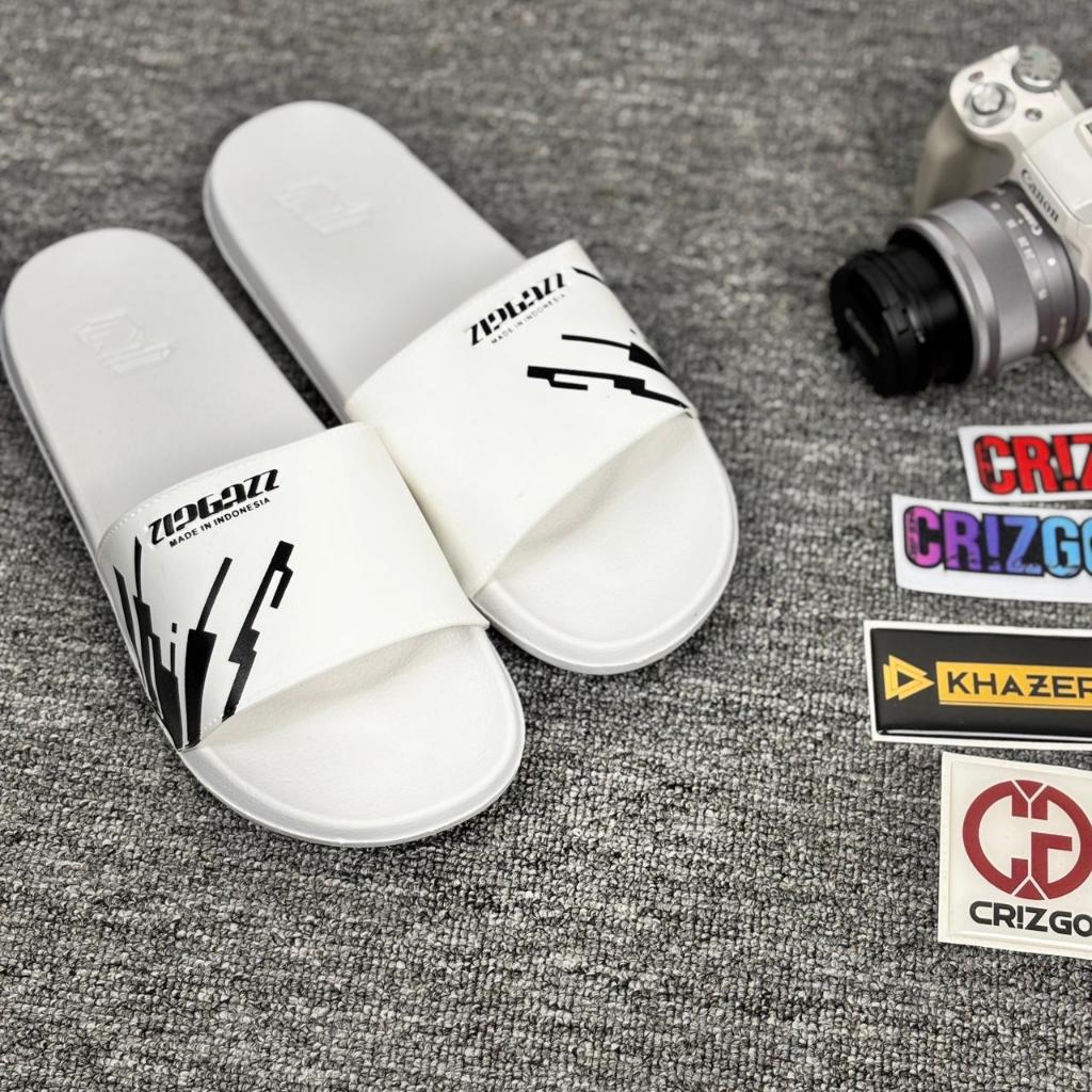 Sandal Slip On Sendal Slop Pria Wanita Putih Full Karet Anti slip 39-43