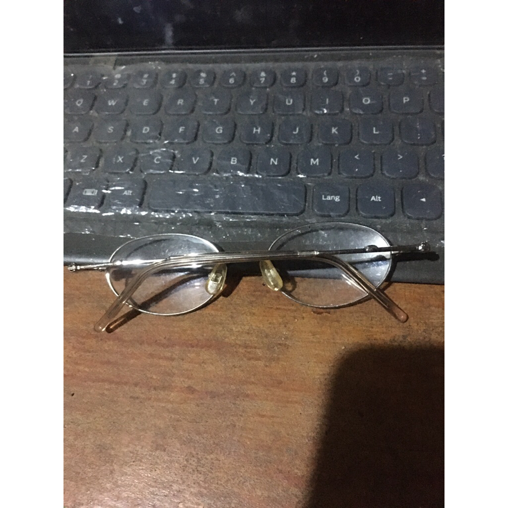 kacamata Sanrio 1976,2002