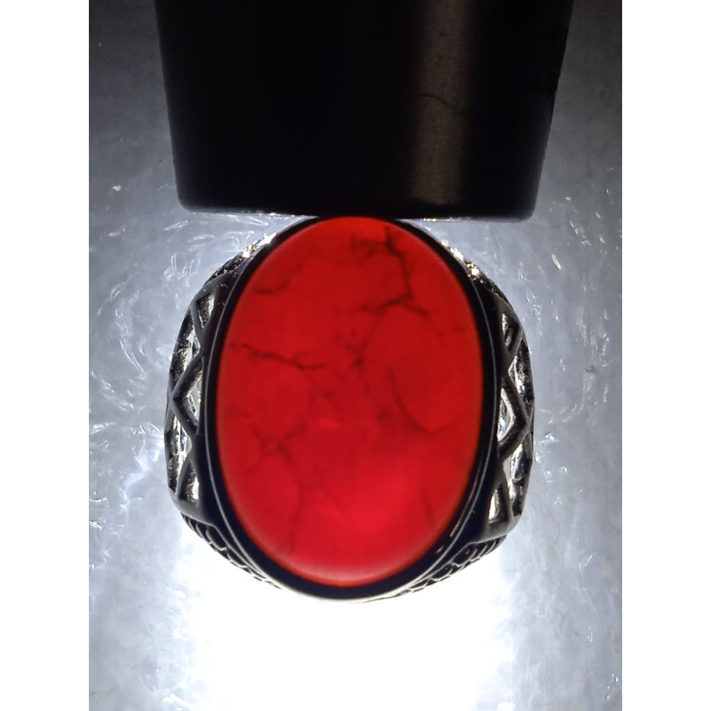 batu Red Siklop Cyklop Papua asli