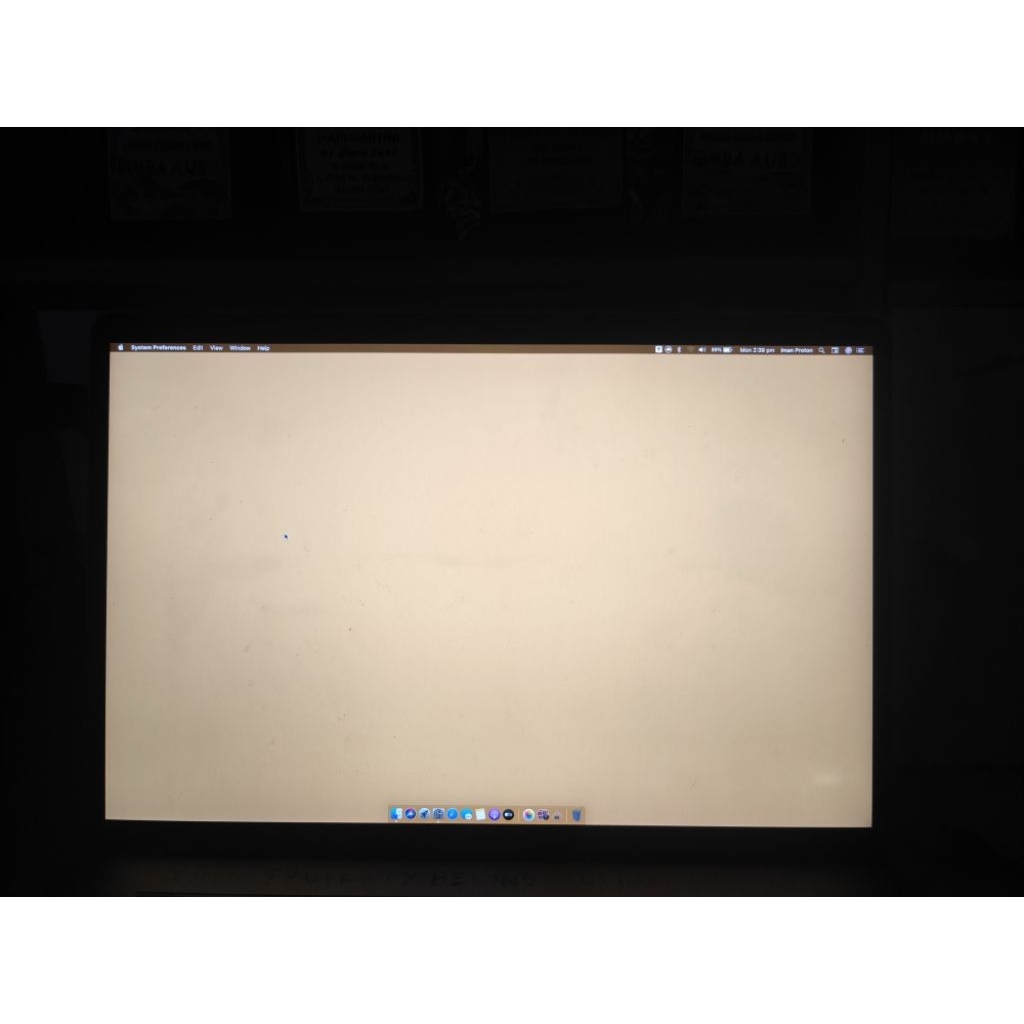 Lcd macbook pro 15 A1707 Th 2016-2017 fungsi normal