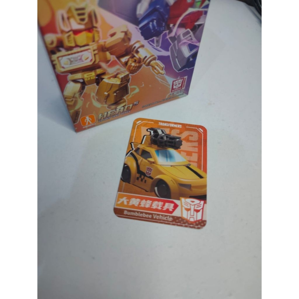Blokees GVD02 Bumblee Vehicle + coin bumble bee robot