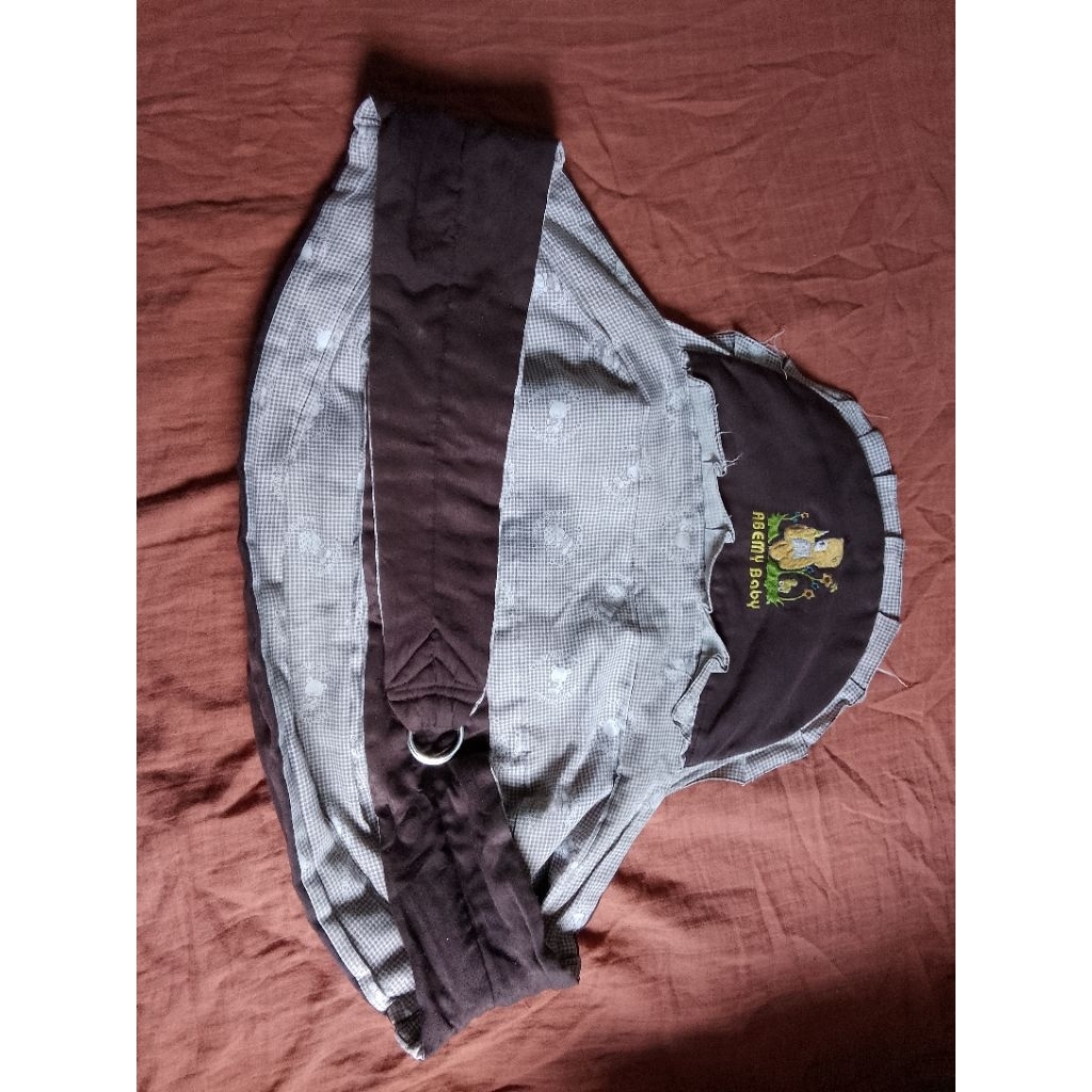 preloved gendongan ringsling