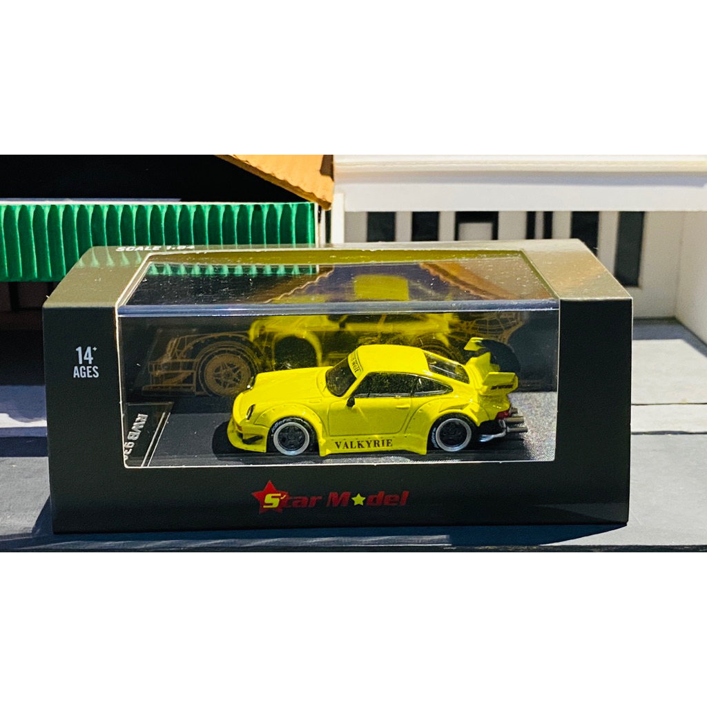 Star model Porsche RWB 930 Valkyrie