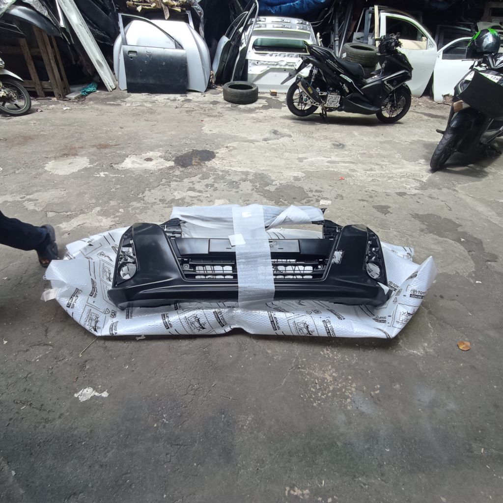 bumper depan cayla orginal