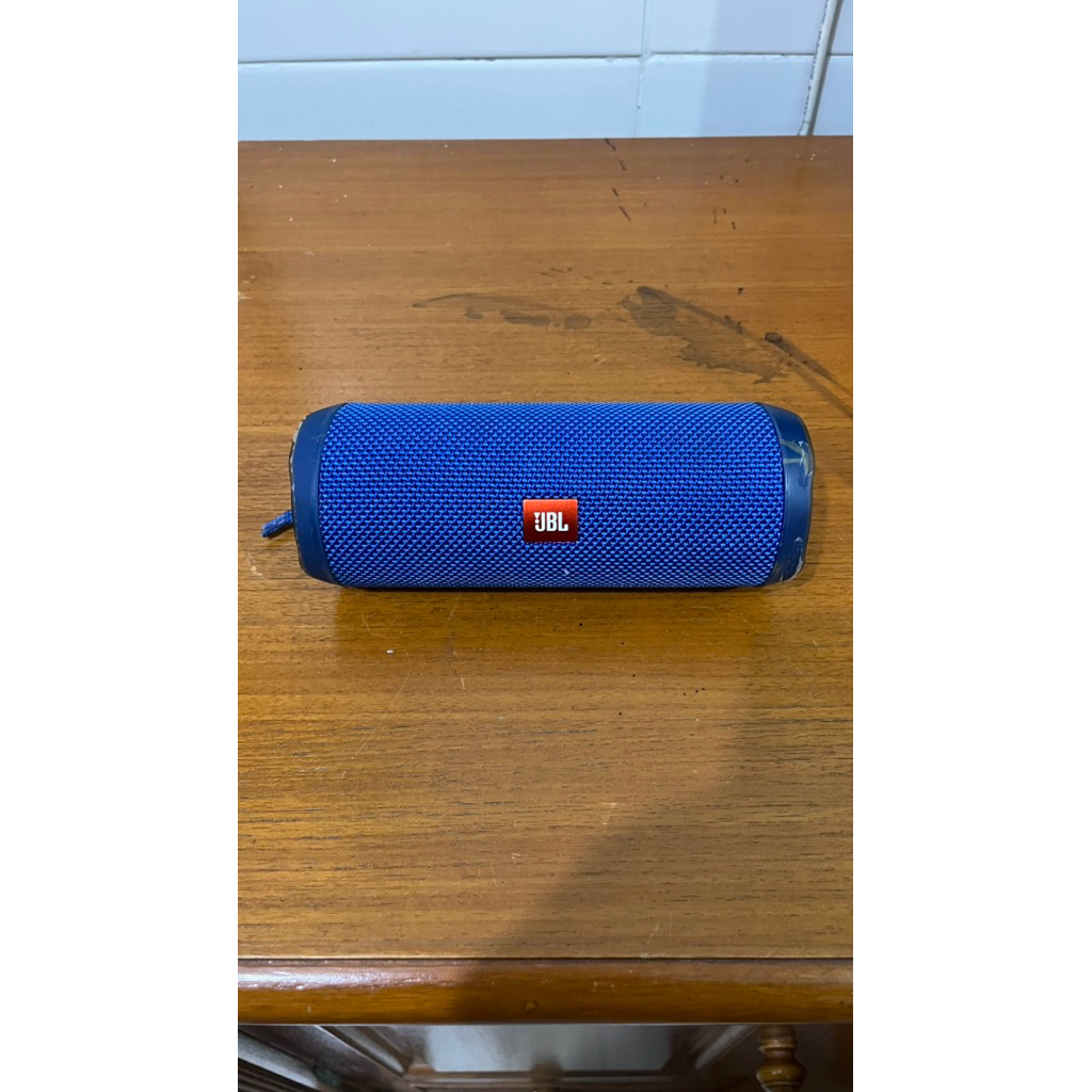JBL Flip 4