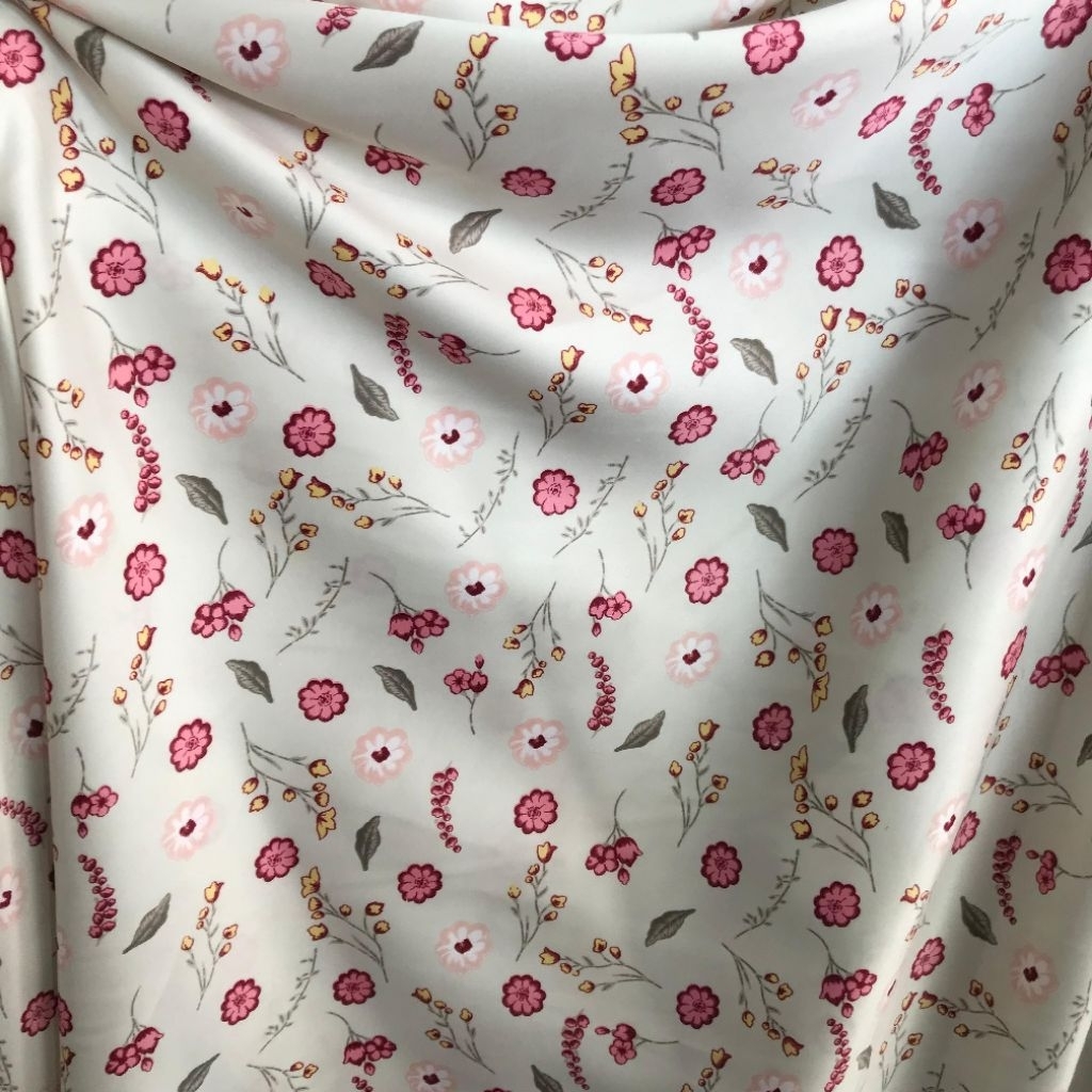 kain satin motif - kain silk motif bunga - kain satin motif bunga - kain satin premium motif bunga a