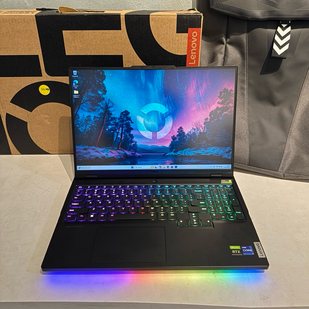 Laptop Gaming Legion Pro 7 i9 13900HX RTX 4080 32GB/1TB Like New