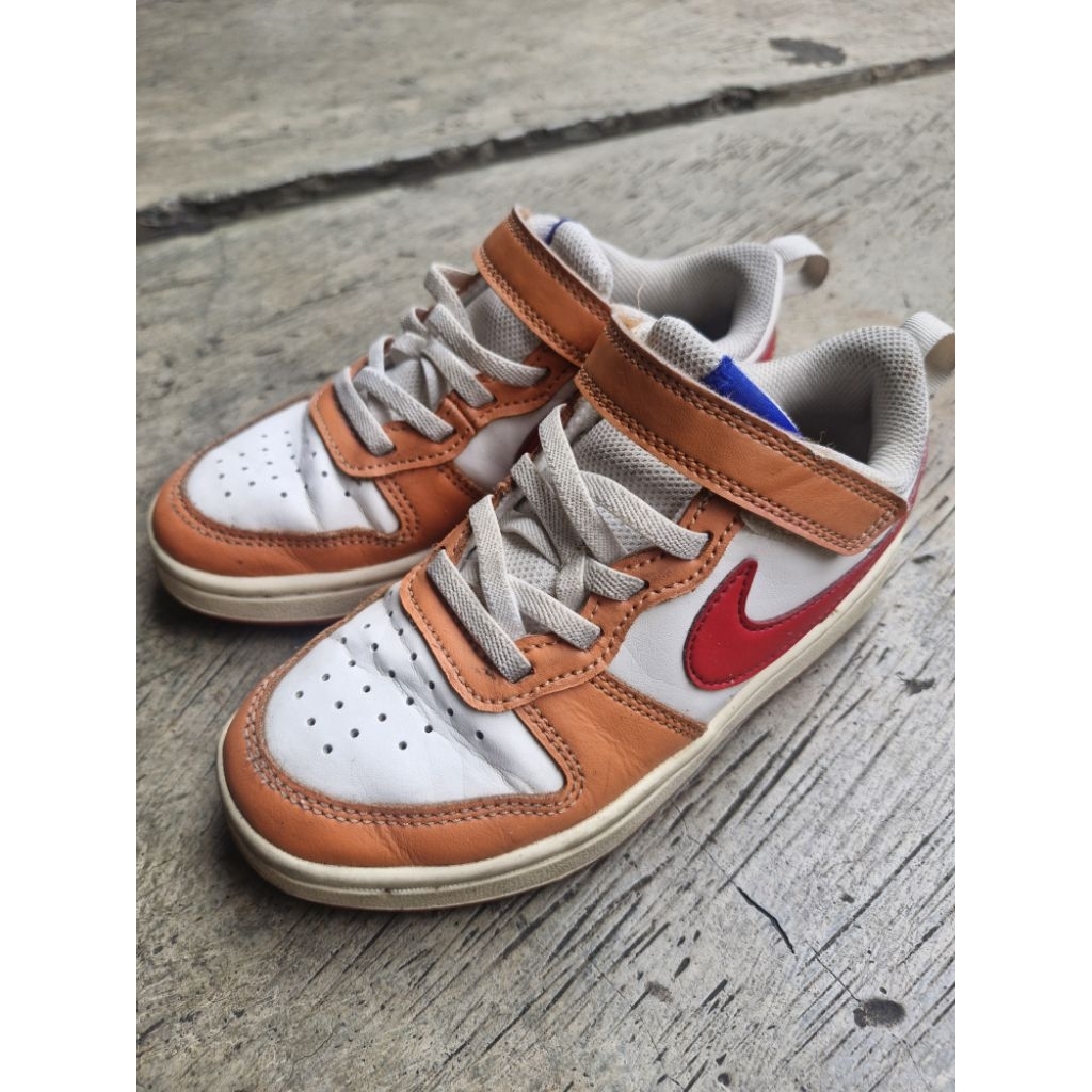 Nike Court Borough Low 2 Preloved Size 31