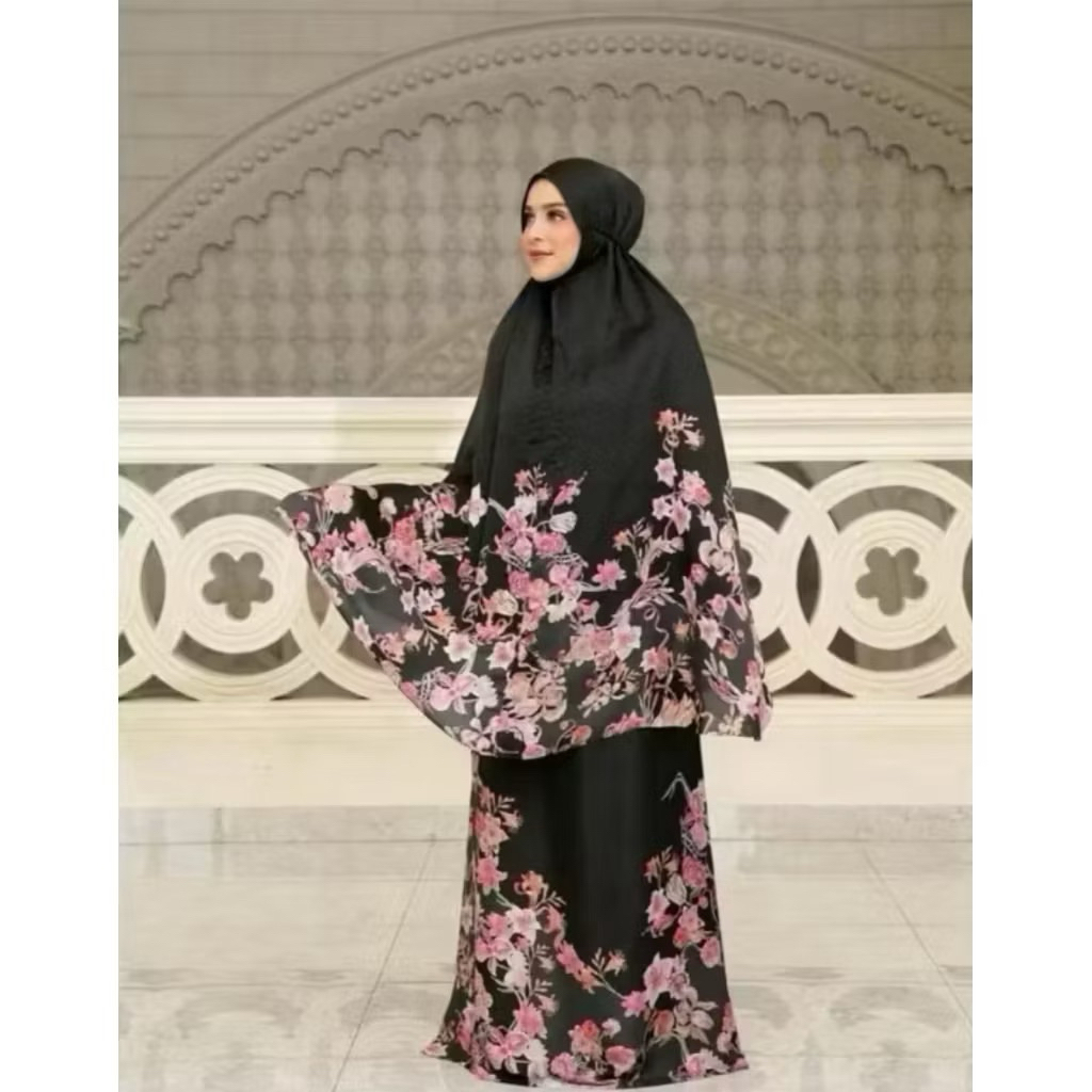 farra series prayer robe Buttonscarves