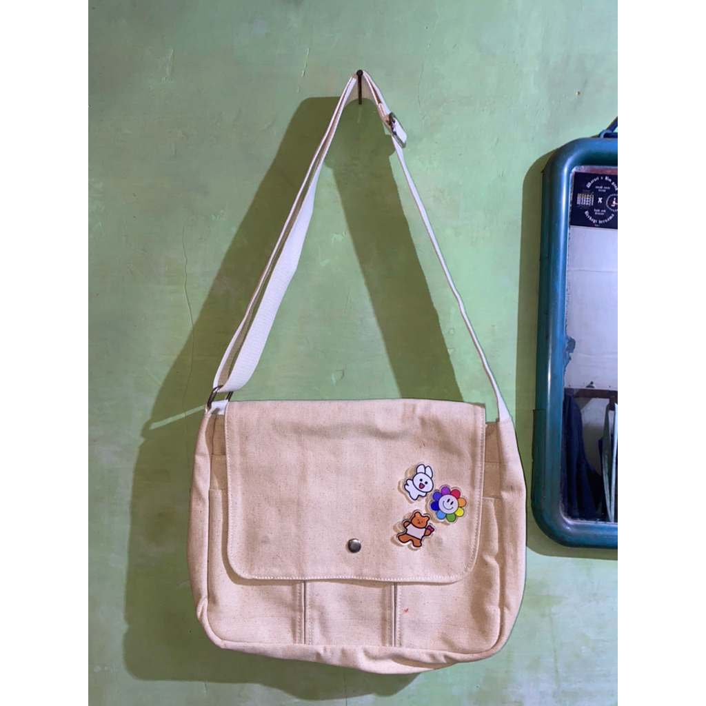 PL TAS SELEMPANG KANVAS PREMIUM
