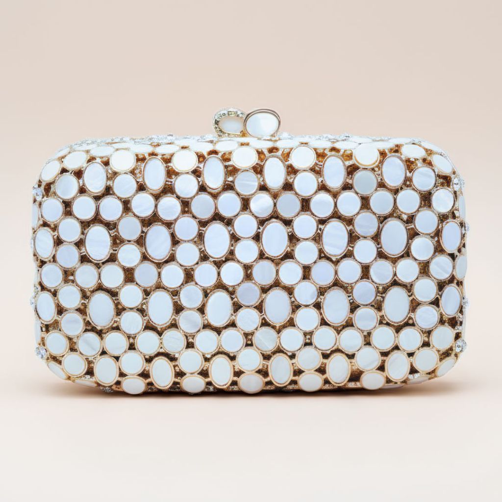 Waiwai Tas Kondangan Wanita Crystal Acrylic White