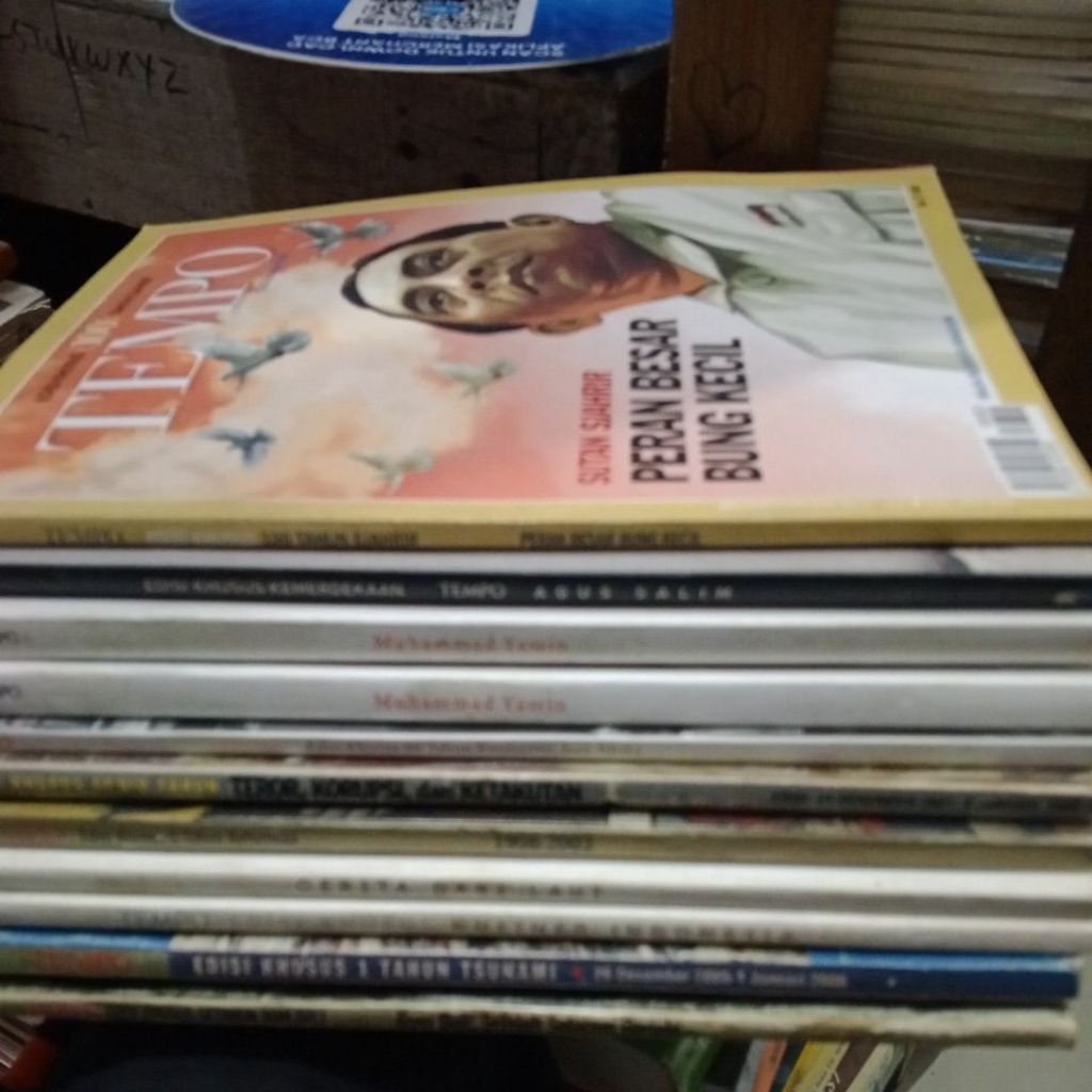 MAJALAH TEMPO edisi khusus. BEKAS