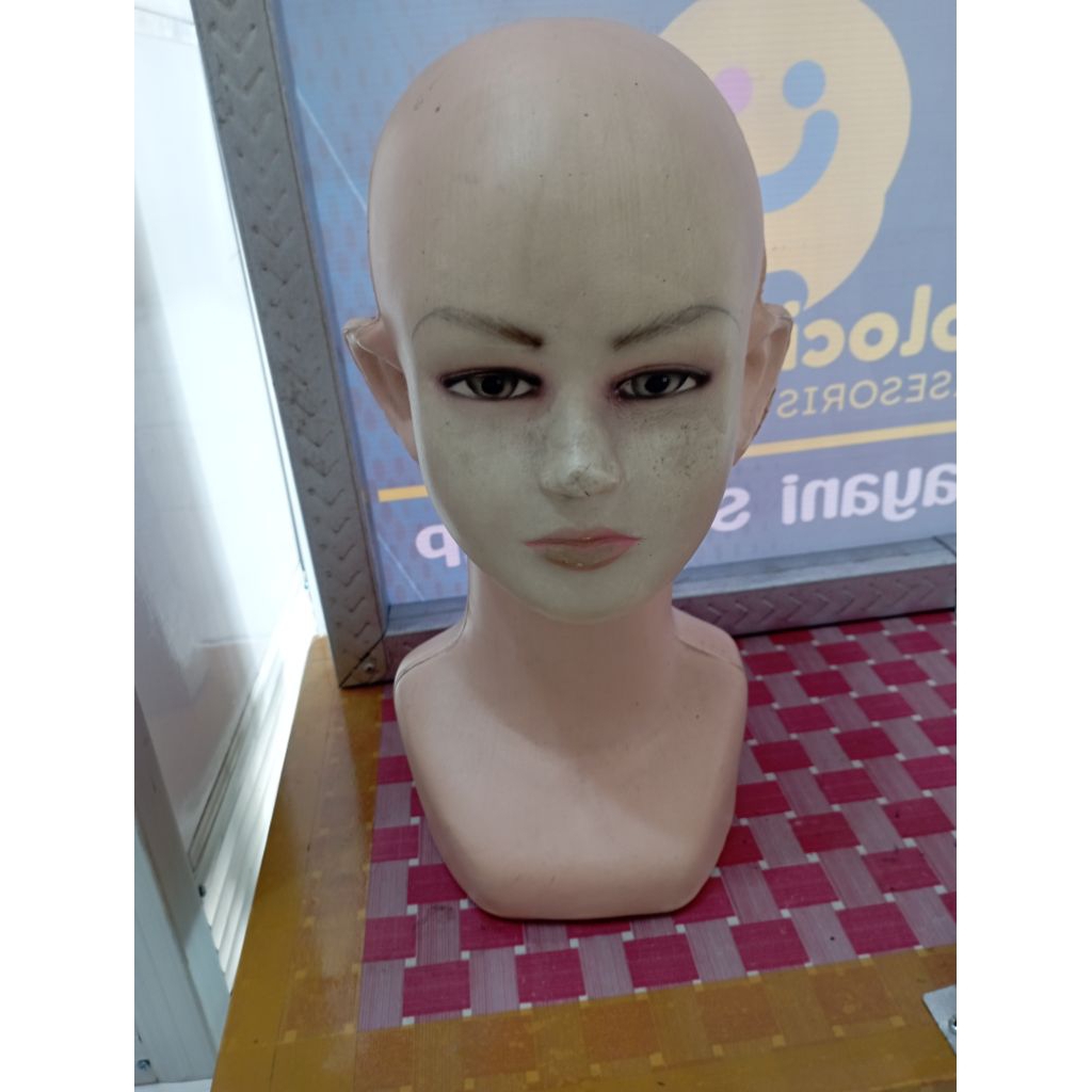 Manekin Kepala Anak (Bekas)