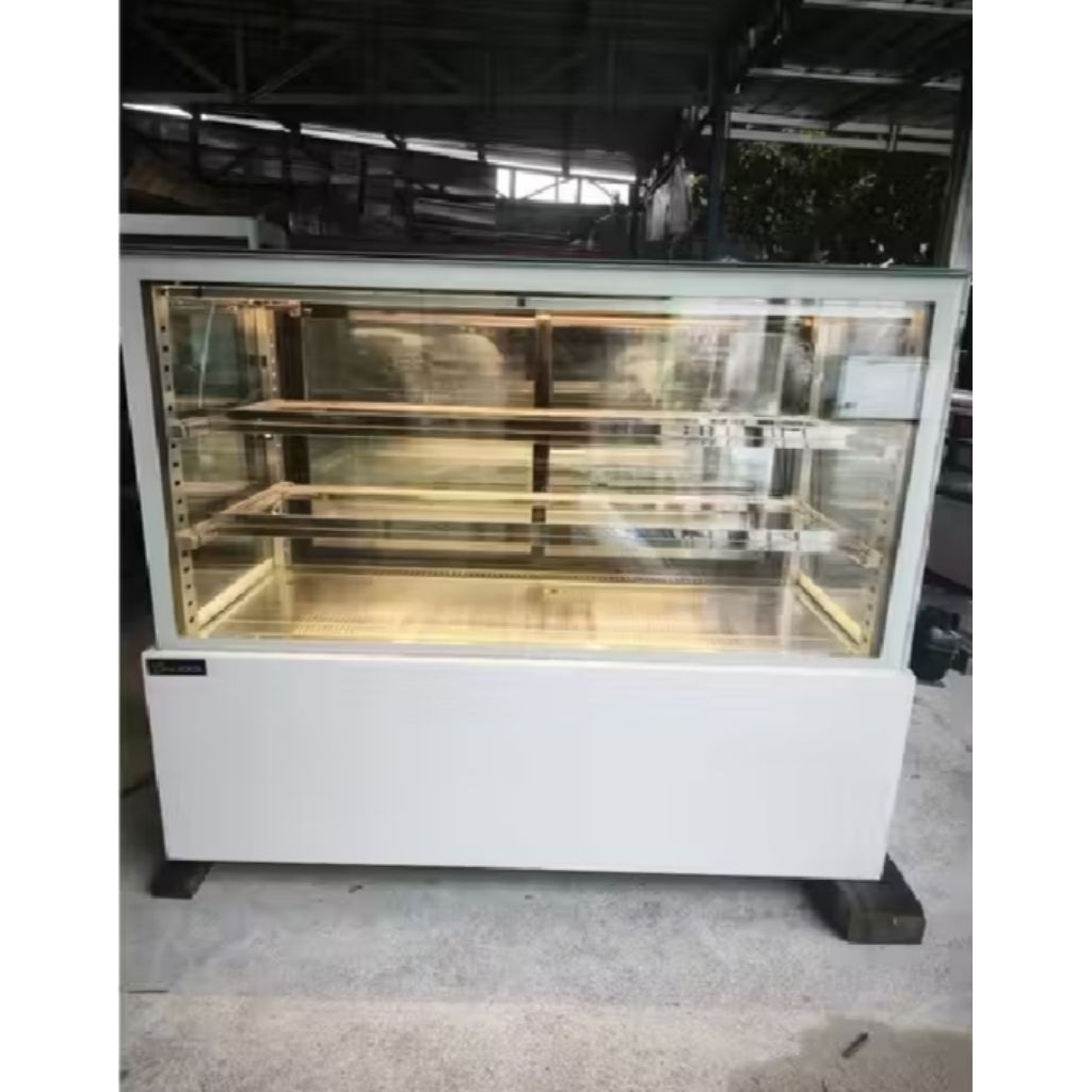 Chiller Cake Showcase ukuran 150 Cm Second