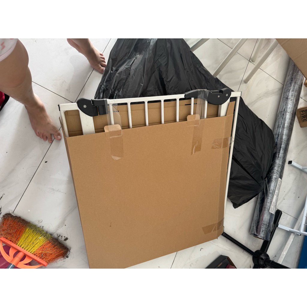 Pagar Bayi/Baby Safety Gate untuk Halangan Tangga Preloved