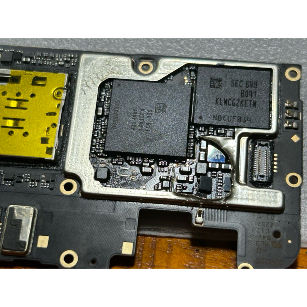 ic emmc klmcg2ketm utuh mesin