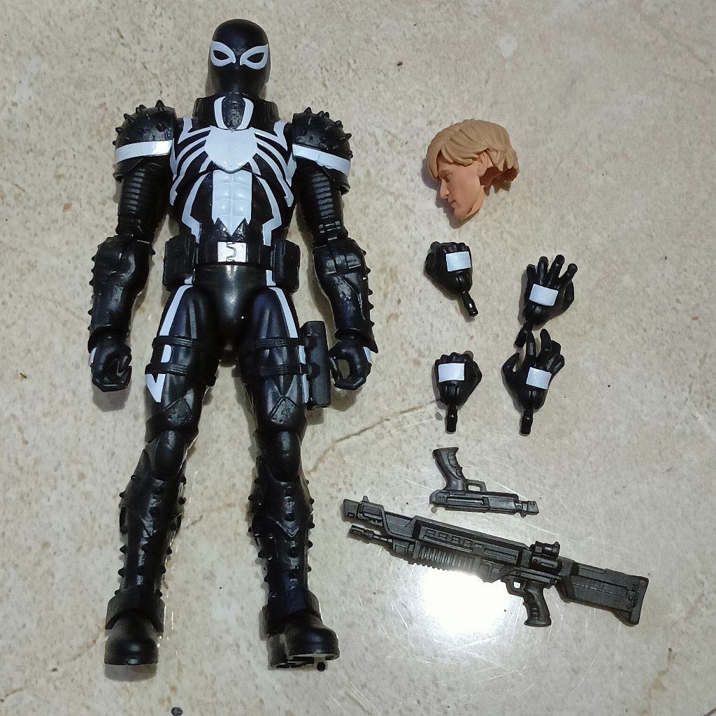 marvel legends agent venom symbiote spiderman mainan action figure