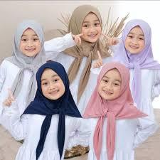 Hijab segitiga instan Anak/ jilbab Instan Anak / kerudung anak perempuan