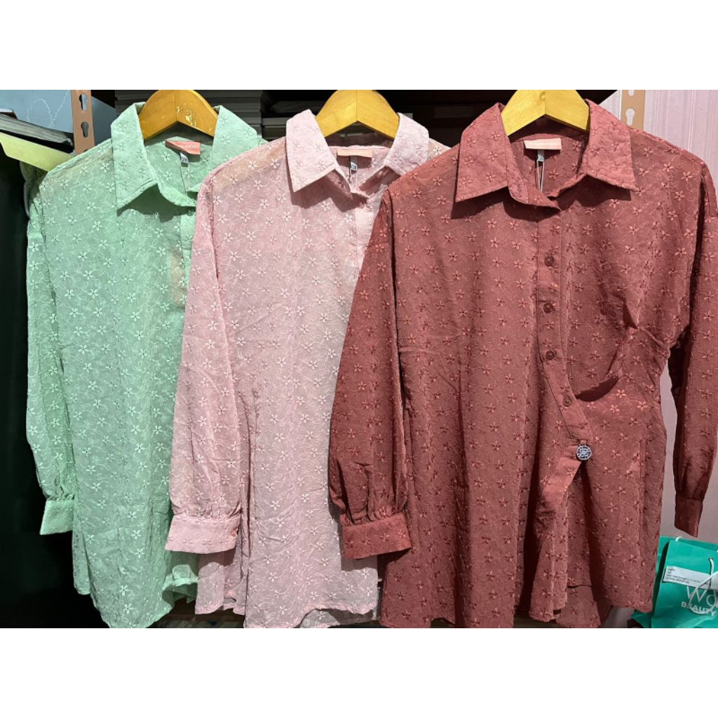 Ria Miranda RM Bordir Shirt size S M Mono Monogram Katun Bolong KatBol Embroidery Baju Atasan Wanita