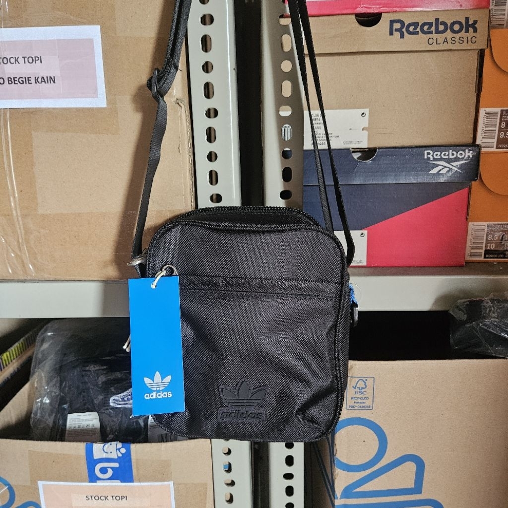 Adidas Festival Sport Slingbag - Black / Tas Adidas Pria Unisex / Tas Slempang Adidas unisex