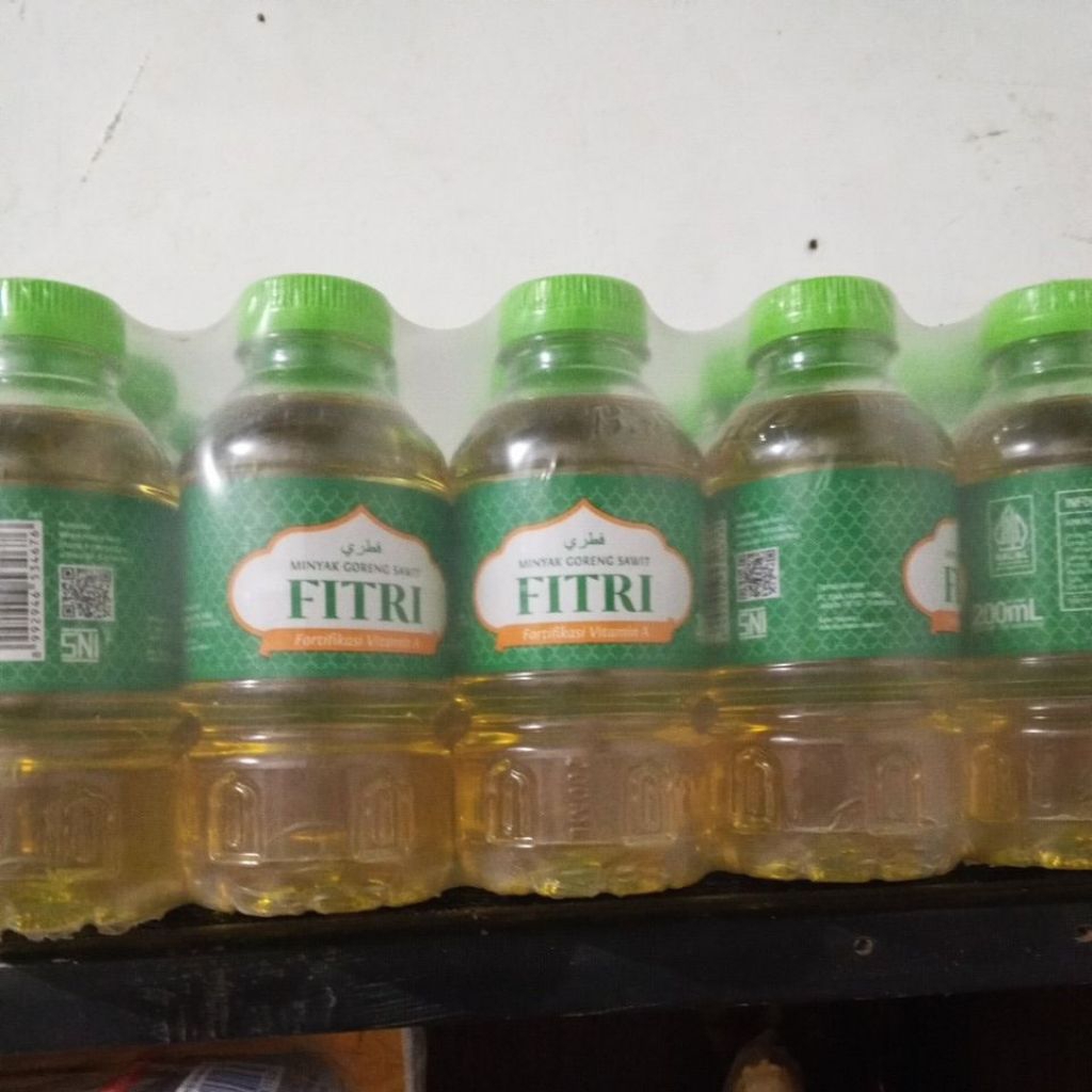 minyak goreng Fitri 200ml botol kecil