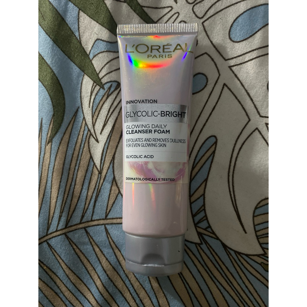 Loreal paris facial wash